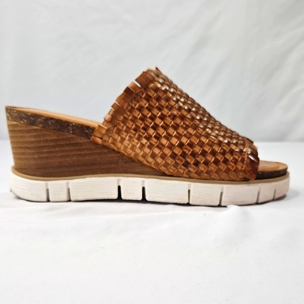 Diba Brown Woven Platform Leather Slide Sandals Size 8.5